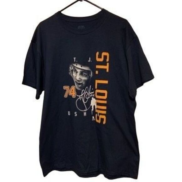 St. Louis Blues T.J. Oshie Size XL T-Shirt *New* - Picture 1 of 4